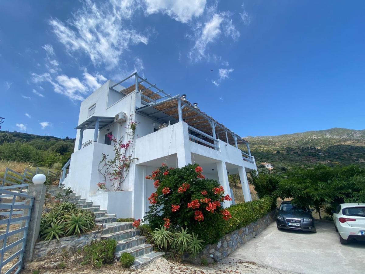 Agnanti Villa Akhladheri Exterior photo